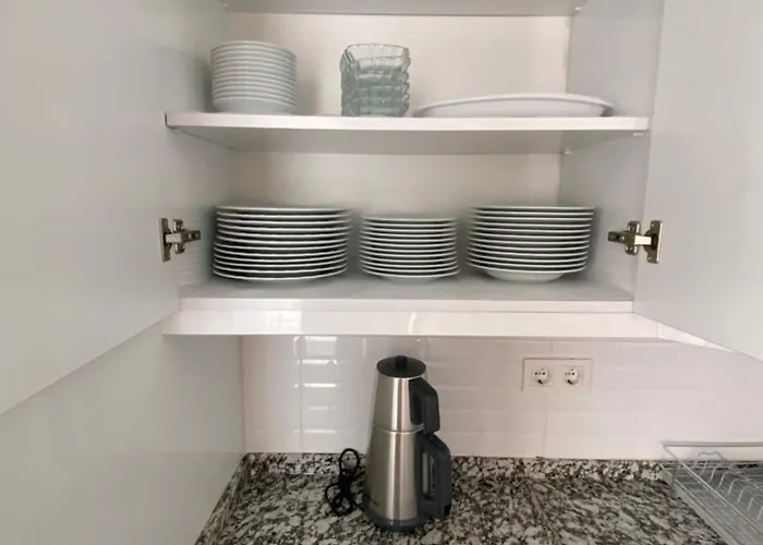 アパート Selcuklar 2